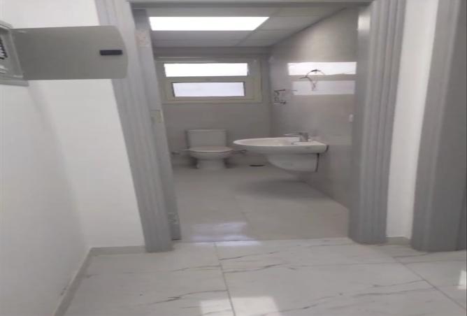 7958694 - Property Image 2