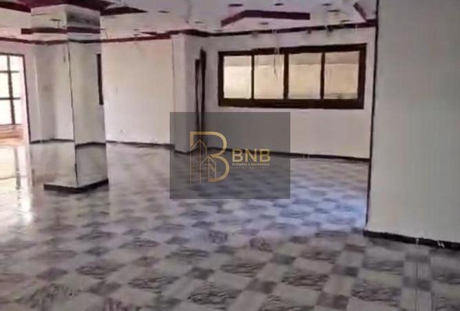 8259976 - Property Image 2