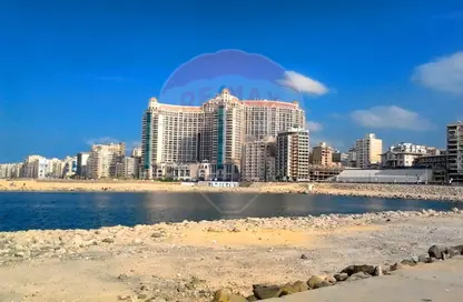 Apartment - 3 Bedrooms - 3 Bathrooms for rent in San Stefano Grand Plaza - San Stefano - Hay Sharq - Alexandria