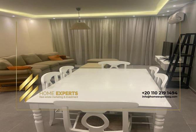 8232098 - Property Image 2