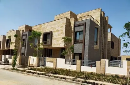 Villa - 6 Bedrooms - 3 Bathrooms for sale in Sarai - Mostakbal City Compounds - Mostakbal City - Future City - Cairo