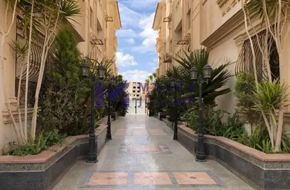 (بنتهاوس  (روف - 4 غرف نوم - 2 حمامات للبيع في فيلدج جيت - المستثمرين الجنوبية - مدينة القاهرة الجديدة - القاهرة