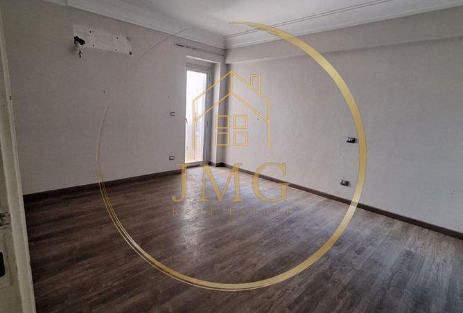 8031162 - Property Image 3
