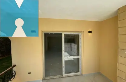 Apartment - 3 Bedrooms - 2 Bathrooms for sale in Al Khamayel city - Sheikh Zayed Compounds - Sheikh Zayed City - Giza
