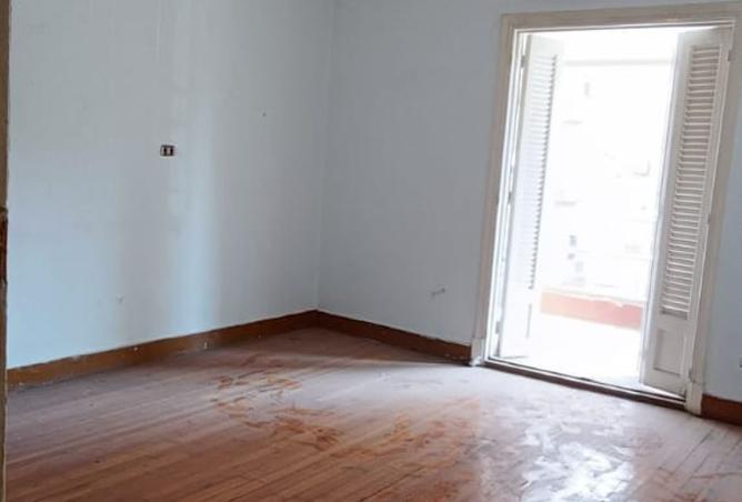 8244282 - Property Image 2