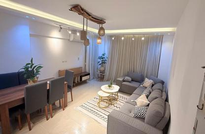 Apartment - 2 Bedrooms - 1 Bathroom for rent in El Rehab Extension - Al Rehab - New Cairo City - Cairo