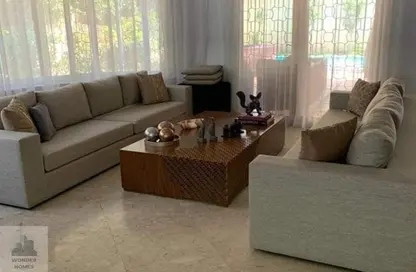 Villa - 5 Bedrooms - 4 Bathrooms for rent in Degla Square - Degla - Hay El Maadi - Cairo