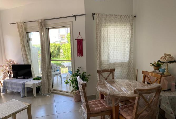 8043321 - Property Image 2