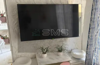 Apartment - 2 Bedrooms - 1 Bathroom for rent in El Rehab Extension - Al Rehab - New Cairo City - Cairo