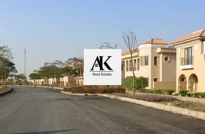 Townhouse - 2 Bedrooms - 3 Bathrooms for sale in Garden Residence - Hyde Park - New Cairo City - Cairo
