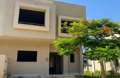 Villa - 3 Bedrooms - 4 Bathrooms for sale in Palm Hills New Cairo - 5th Settlement Compounds - The 5th Settlement - New Cairo City - Cairo