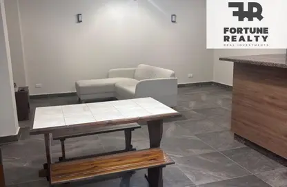 Apartment - 1 Bedroom - 1 Bathroom for rent in Katameya Heights - El Katameya Compounds - El Katameya - New Cairo City - Cairo