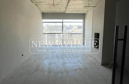 Office Space - Studio - 1 Bathroom for rent in Three Sixty - 5th Settlement Compounds - The 5th Settlement - New Cairo City - Cairo