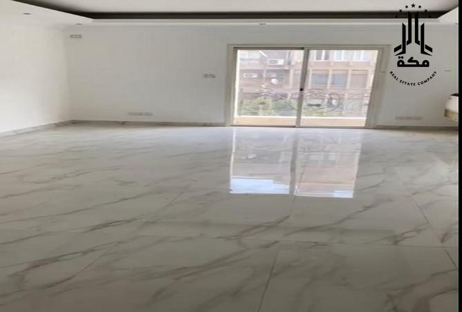 8403605 - Property Image 2