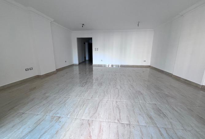 8209013 - Property Image 3