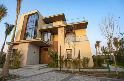 Villa - 6 Bedrooms - 6 Bathrooms for sale in The Crown - Cairo Alexandria Desert Road - 6 October City - Giza