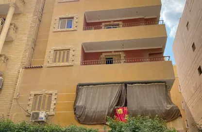 Whole Building - 7+ Bedrooms - 7+ Bathrooms for sale in Al Hag Abd El Hameed Abd El Gawad St. - 2nd District - 6 October City - Giza