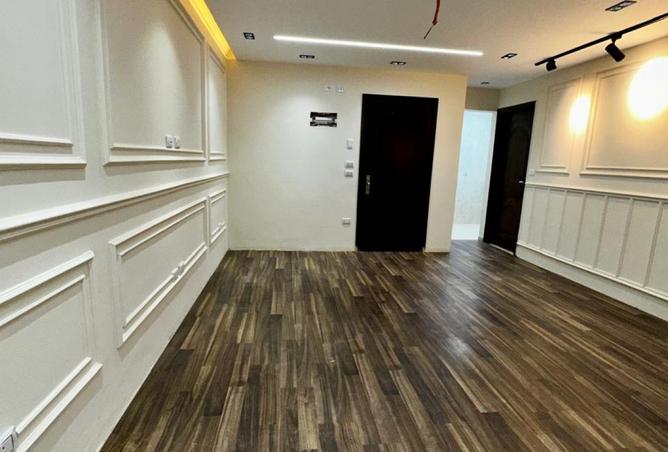 8023537 - الصورة الرئيسية للعقار