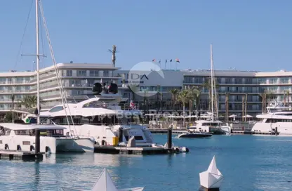 شاليه - 2 غرف نوم - 2 حمامات للبيع في مراسي - سيدي عبد الرحمن - الساحل الشمالي شاليه - 2 غرف نوم - 2 حمامات للبيع في مراسي - سيدي عبد الرحمن - الساحل الشمالي