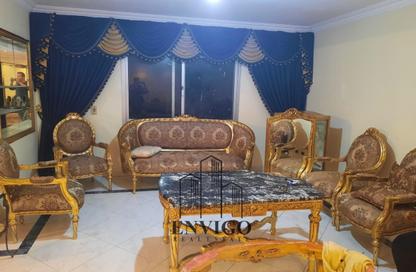 شقة - 2 غرف نوم - 1 حمام للبيع في شارع نجاتي سراج - المنطقة الثامنة - مدينة نصر - القاهرة