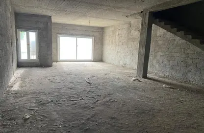 Villa - 3 Bedrooms - 3 Bathrooms for sale in Mountain View Hyde Park - 5th Settlement Compounds - The 5th Settlement - New Cairo City - Cairo
