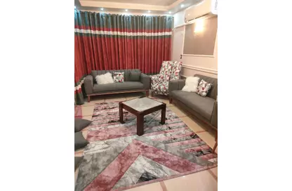 Apartment - 3 Bedrooms - 2 Bathrooms for rent in Al Nasr Road - 1st Zone - Nasr City - Cairo