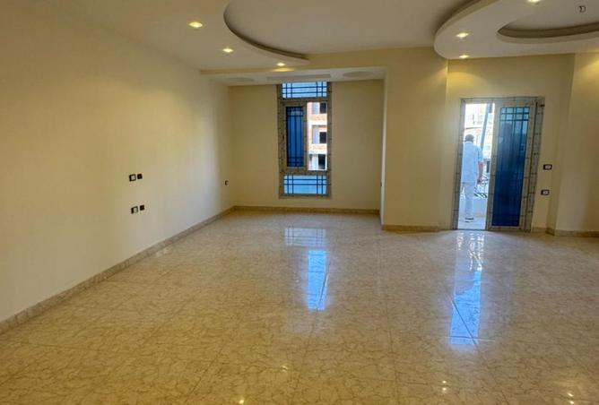 7773315 - Property Image 2