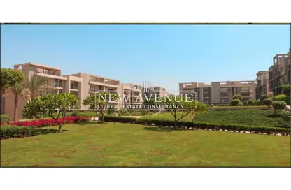 Apartment - 3 Bedrooms - 3 Bathrooms for sale in Moon Residences - Fifth Square - The 5th Settlement - New Cairo City - Cairo