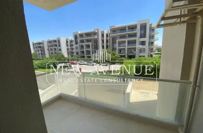 Apartment - 3 Bedrooms - 1 Bathroom for sale in The Address East - 90 Street - The 5th Settlement - New Cairo City - Cairo