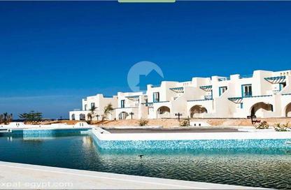 Chalet - 3 Bedrooms - 4 Bathrooms for sale in Mountain View - Ras Al Hekma - North Coast