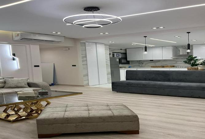 8406841 - Property Image 3