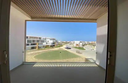دوبلكس - 3 غرف نوم - 2 حمامات للبيع في سيشيل - راس الحكمة - الساحل الشمالي