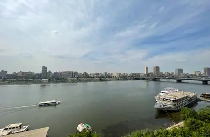 Apartment - 4 Bedrooms - 4 Bathrooms for sale in Nile Corniche St. - Garden City - Cairo