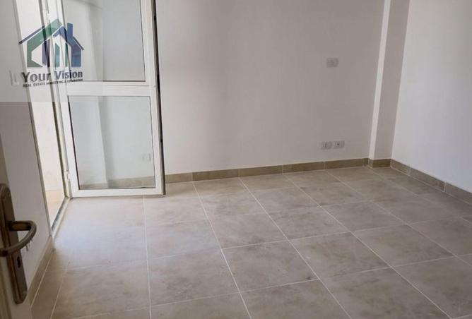 8443015 - Property Image 2
