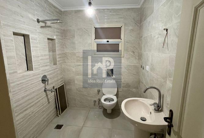 8222082 - Property Image 2