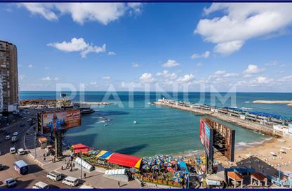Apartment - 3 Bedrooms - 2 Bathrooms for sale in Al Geish Road - Glim - Hay Sharq - Alexandria