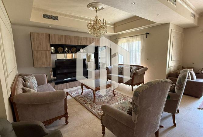 8392000 - Property Main Image