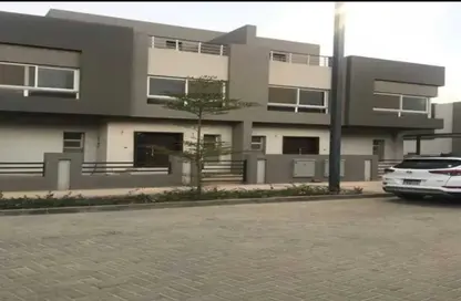 فيلا - 4 غرف نوم - 4 حمامات للبيع في إيفوار - الشيخ زايد - الجيزة