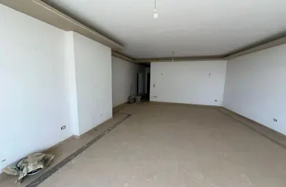 شقة - 2 غرف نوم - 2 حمامات للبيع في كمبوند فيلدج جاردن القطامية - كمبوندات التجمع الخامس - التجمع الخامس - مدينة القاهرة الجديدة - القاهرة