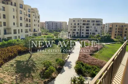 (بنتهاوس  (روف - 4 غرف نوم - 4 حمامات للبيع في أو ويست - كمبوندات 6 أكتوبر - مدينة 6 أكتوبر - الجيزة