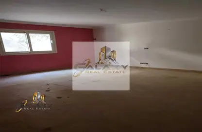 Apartment - 3 Bedrooms - 3 Bathrooms for sale in El Mearag City - Zahraa El Maadi - Hay El Maadi - Cairo