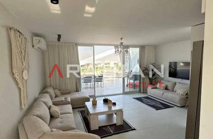 Chalet - 2 Bedrooms - 2 Bathrooms for sale in Seashore - Ras Al Hekma - North Coast