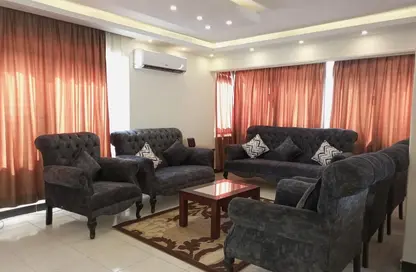 شقة - 2 غرف نوم - 2 حمامات للايجار في شارع لبنان - المهندسين - الجيزة
