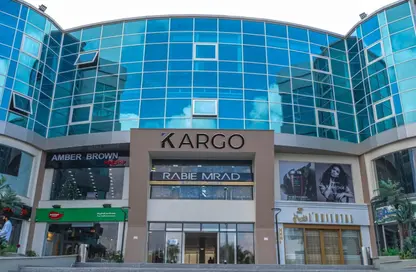 Office Space - Studio - 2 Bathrooms for rent in Kargo Mall - Al Shabab St. - Sheikh Zayed City - Giza