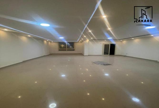 8470763 - Property Main Image