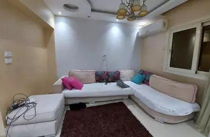 Apartment - 2 Bedrooms - 2 Bathrooms for rent in Street 220 - Degla - Hay El Maadi - Cairo