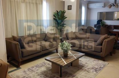 Apartment - 6 Bedrooms - 5 Bathrooms for sale in Al Laselky St. - El Laselky - New Maadi - Hay El Maadi - Cairo