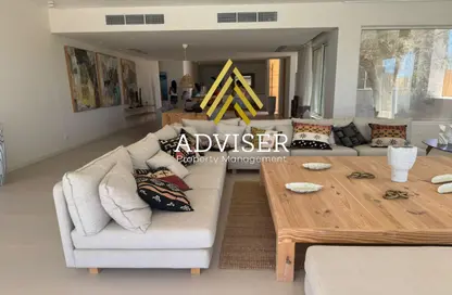 Villa - 4 Bedrooms - 2 Bathrooms for sale in Marsa Baghush - Qesm Marsa Matrouh - North Coast