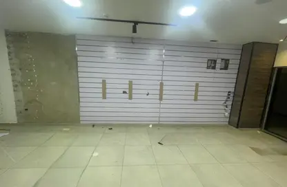 محل تجاري - استوديو - 1 حمام للايجار في شارع مجمع البنوك - شارع التسعين الجنوبي - التجمع الخامس - مدينة القاهرة الجديدة - القاهرة