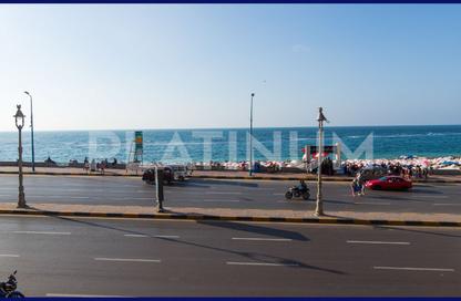 Apartment - 3 Bedrooms - 3 Bathrooms for sale in El Gaish Road - Miami - Hay Awal El Montazah - Alexandria